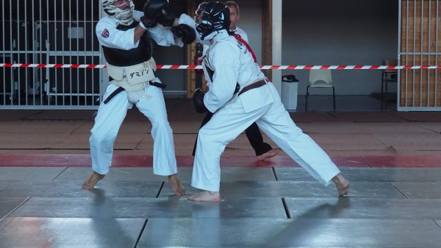 Combats adultes au 10ième tournoi de Nippon Kempo à Baccarat