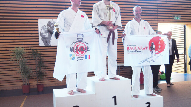 podium adultes 10ième tournoi de Nippon Kempo à Baccarat