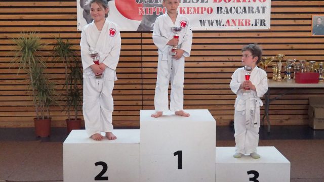 Podium enfants Nippon Kempo 10ième tournoi de Baccarat