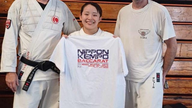 Nippon Kempo baccarat avec Yoshimi Japon